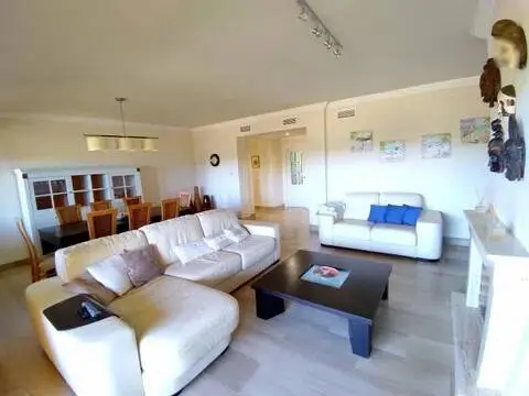 Piso en Núcleo