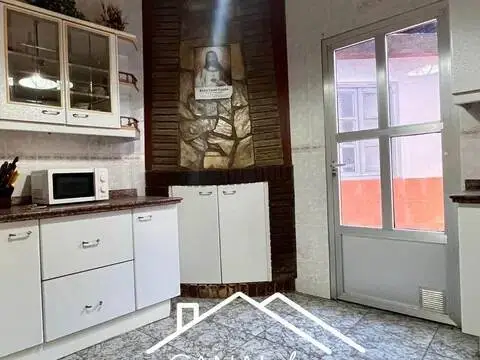 Casa adosada en San Cristóbal de Entreviñas