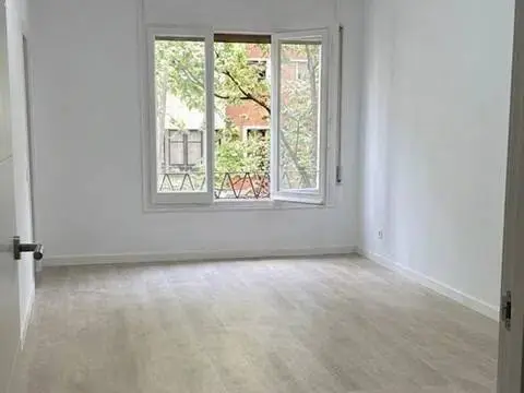 Piso en El Camp de l'Arpa del Clot