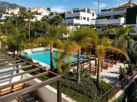 Piso en Lomas de Marbella Club-Puente Romano