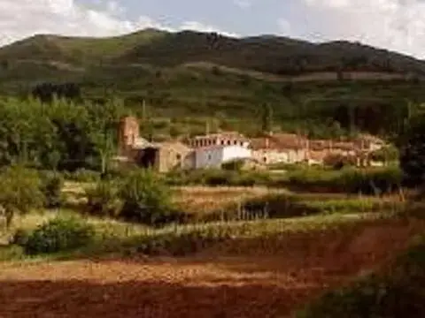 Chalet en Los Molinos de Ocón