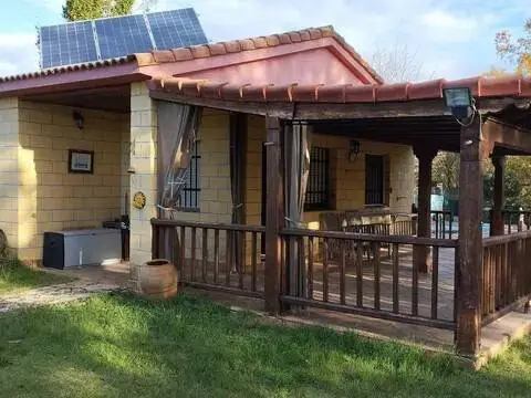 Chalet en Entrena