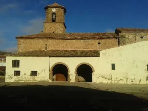 Casa en calle Plaza La Iglesia, 1