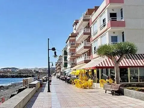 Piso en Costa del Silencio-Las Galletas