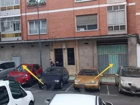 Local comercial en Cancienes