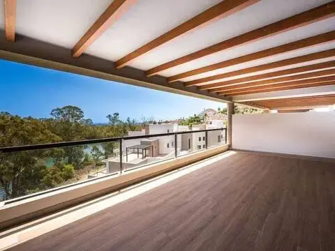 Piso en Los Naranjos-Las Brisas