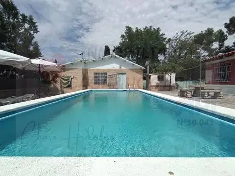 Chalet en Nuez de Ebro