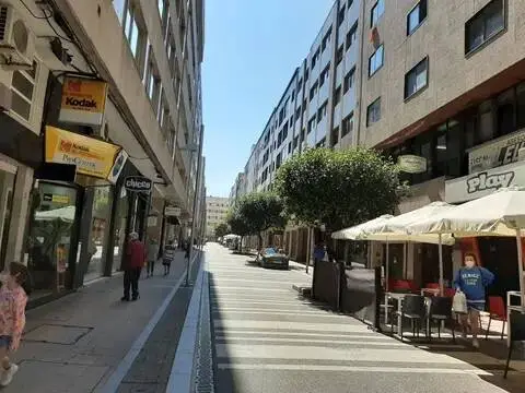 Local comercial en Zona Praza de Barcelos