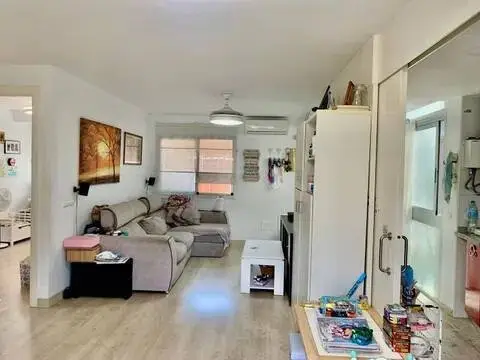 Piso en El Cónsul-El Romeral-La Colonia Santa Inés