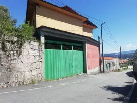 Nave industrial en Armenteira