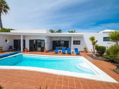 Chalet unifamiliar en Playa Blanca