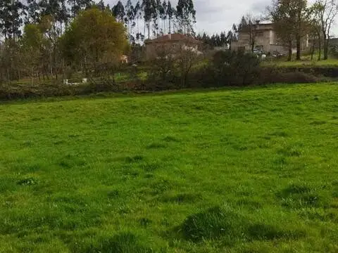 Terreno en Vilarchan (Touron)