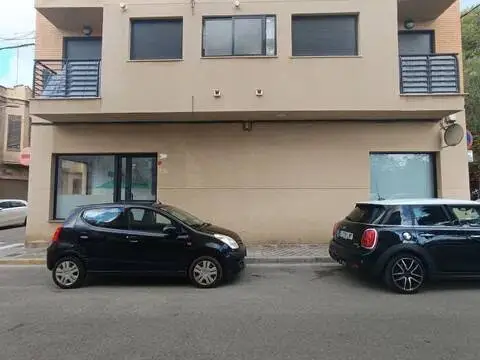 Local comercial en calle Camino Nou, 8