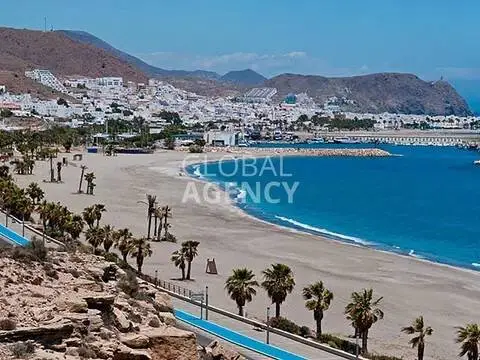 Terreno en Carboneras