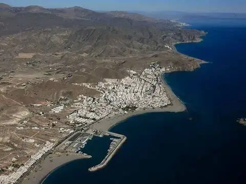 Terreno en Carboneras