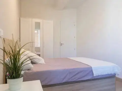 Habitación en calle de Hilarión Eslava