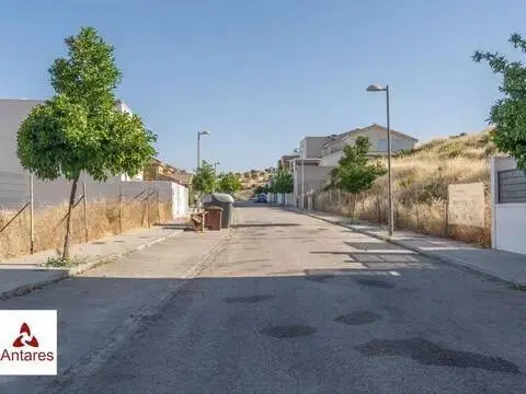 Terreno en Huétor Vega
