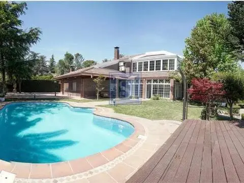 Chalet en La Moraleja