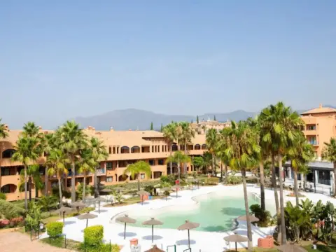 Pis – Estepona