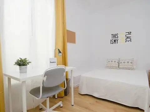 Habitación en calle de la Colegiata