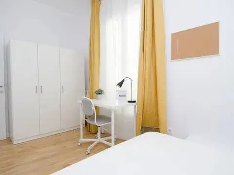 Habitación en calle de la Colegiata