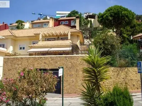 Casa – Málaga Capital