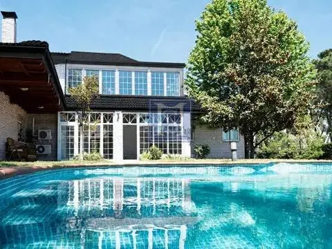 Chalet en La Moraleja