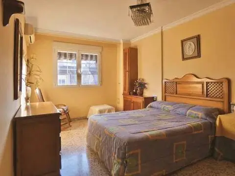 Piso en Cervantes
