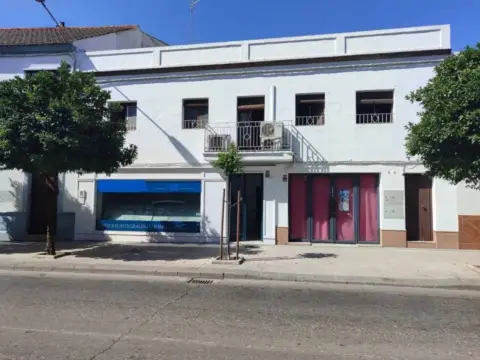Local comercial en Avenida de María Auxiliadora