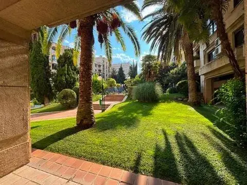 Piso en calle Raimundo Fdez Villaverde, 30