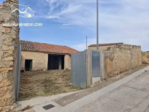Casa rústica en Bañón