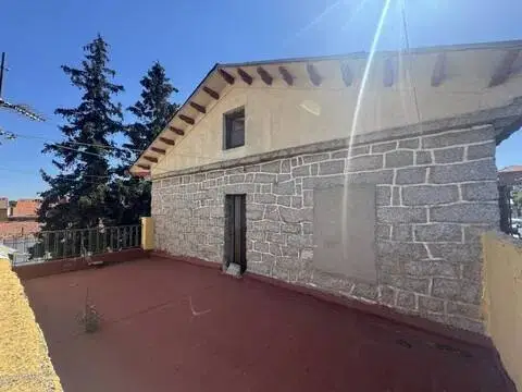 Piso en Las Navas del Marqués