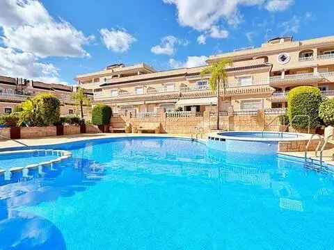 Casa adosada en Orihuela Costa