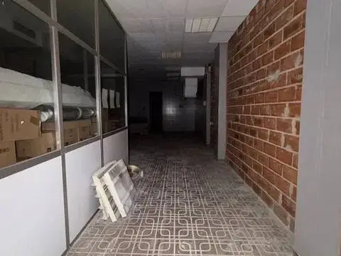 Local comercial en Centre-La Canaleta