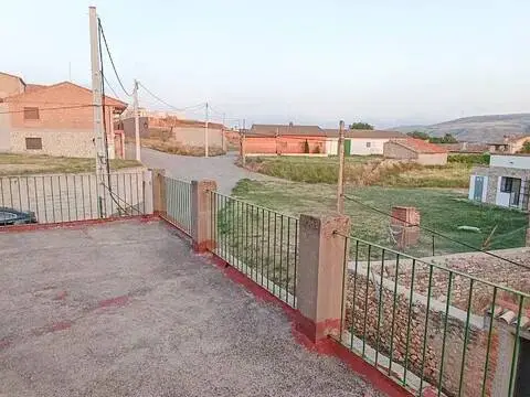 Casa rústica en Mezquita de Jarque