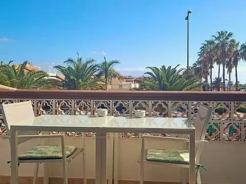 Piso en Avenida Palm-mar