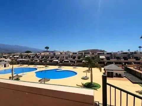 Piso en Costa del Silencio-Las Galletas
