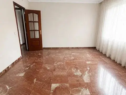 Piso en Avenida de la Cruz de Juárez