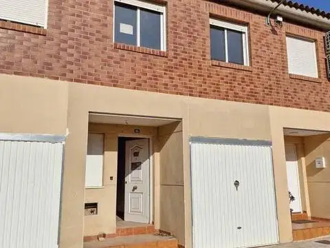 Casa adosada en calle Mosen Jose Ibanez Cobos, 45