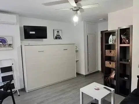Piso en calle de las Naciones