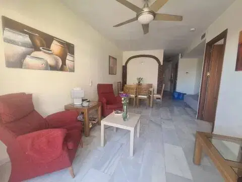 Piso en calle Almendralejo de Jarales