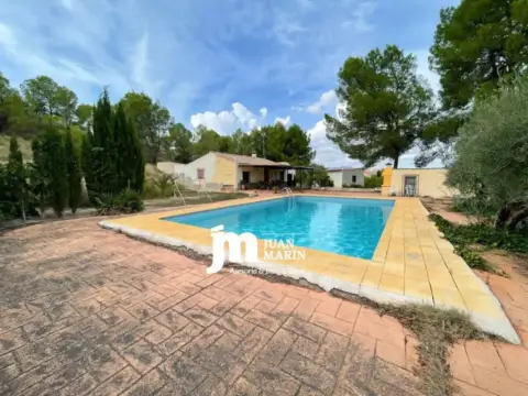 Casa rústica en Cieza