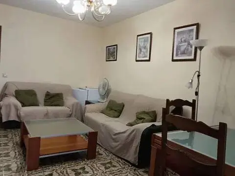 Piso en Plaza de Toros-La Guija-Santa María-Ciudad Jardín-Los Rosales