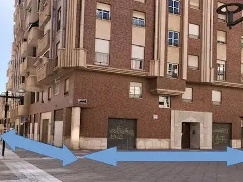 Local comercial en Avenida de Europa