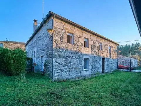 Casa rústica en O Corgo