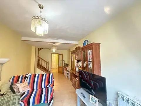 Casa en Villatoro-Villafría-Castañares-La Ventilla