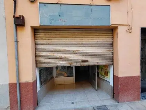 Local comercial en Carrer de l'Alcalde Tàrrega