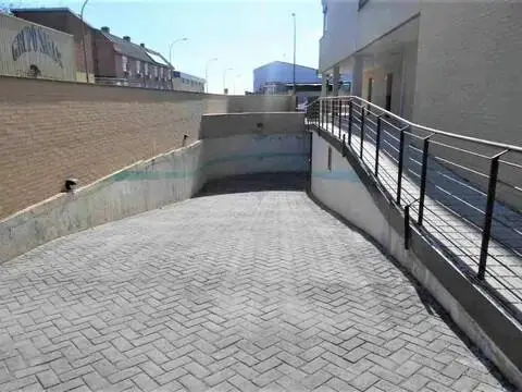 Garaje en Rejas