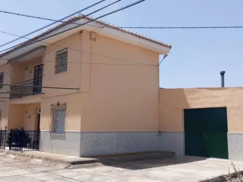 Chalet en Carretera de los Caniles
