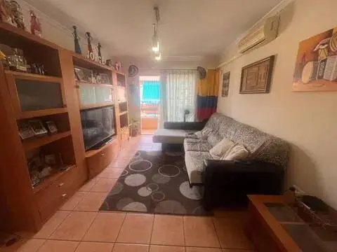 Piso en Zona Campus Universitari